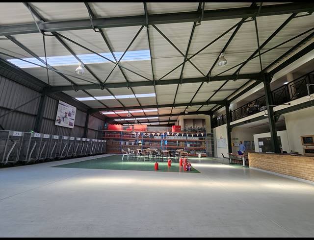 1,452M² WAREHOUSE FOR SALE IN RANDJESPARK